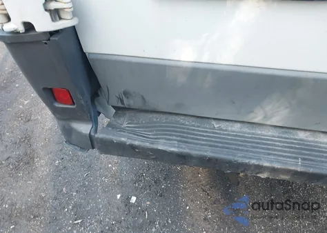 2016 Ram Promaster 1500 Low Roof z USA, uszkodzony, nr VIN 3C6TRVAG5GE129890